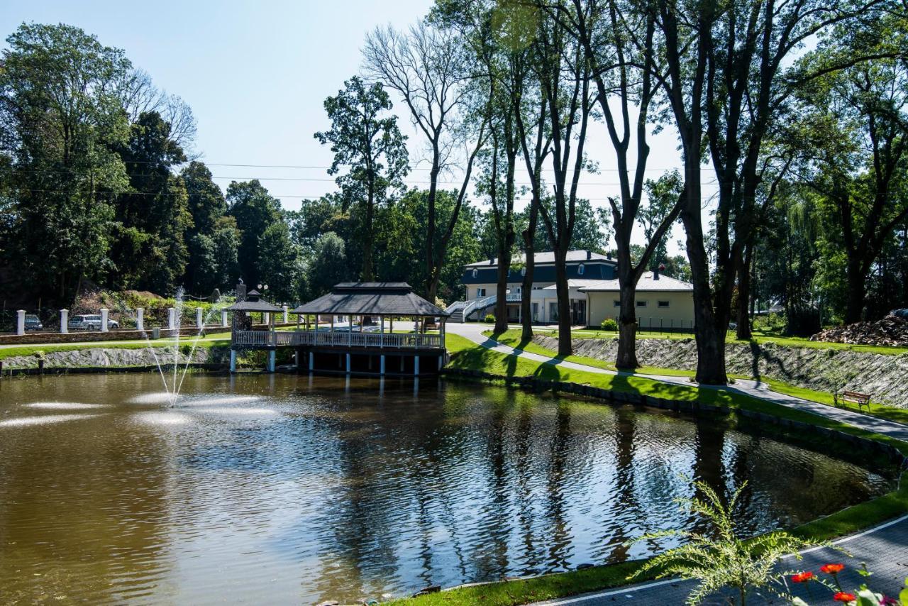 Pod Ksiecia Gorka Hotel Oleszyce Exterior photo