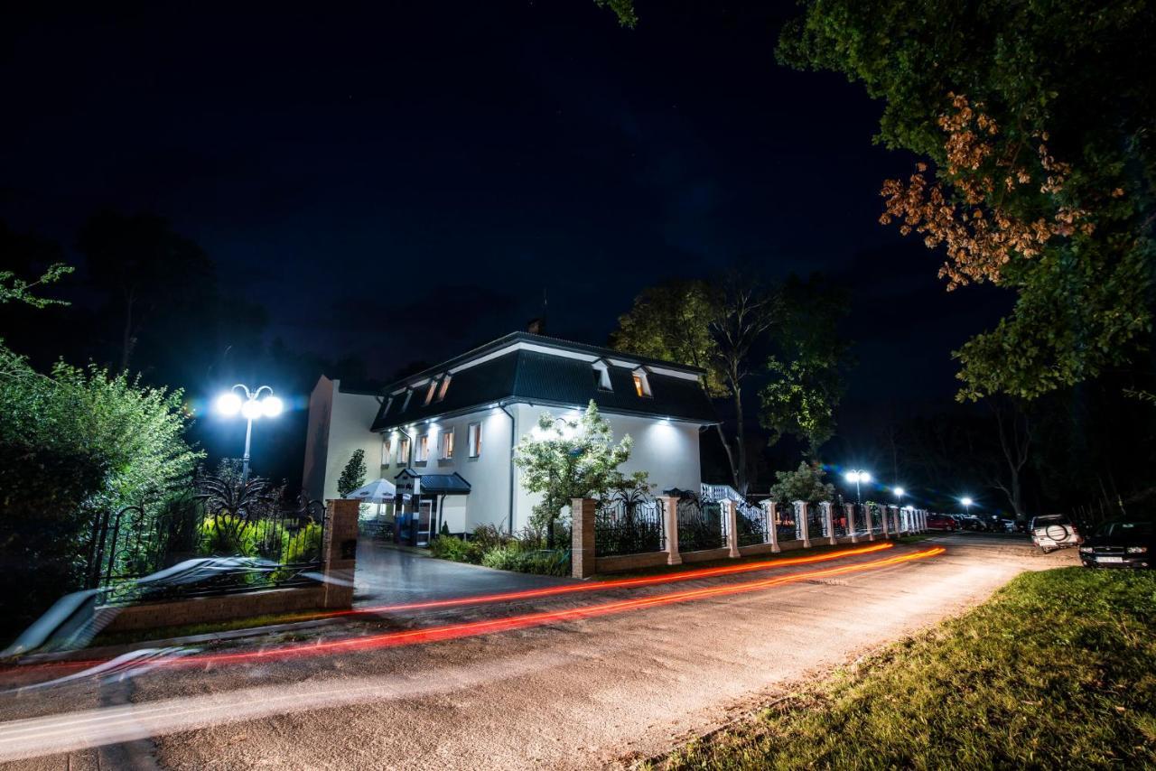 Pod Ksiecia Gorka Hotel Oleszyce Exterior photo